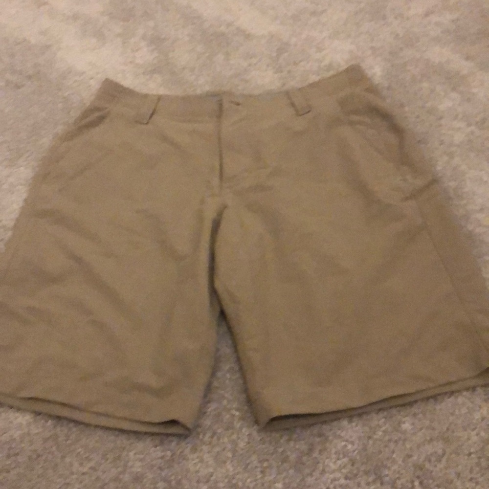 Men’s golf short